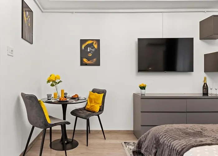 Apartman Brand New - Old Town